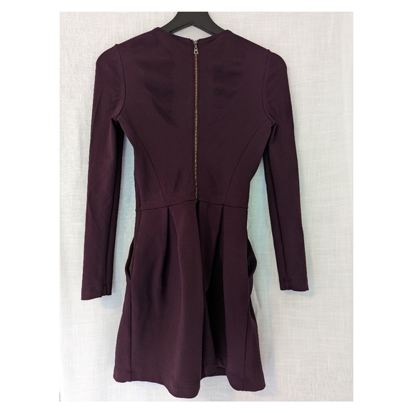 Wilfred Aritzia Burgundy/Wine color. Tartine Fit & Flare Dress Size 0 - Picture 3 of 3